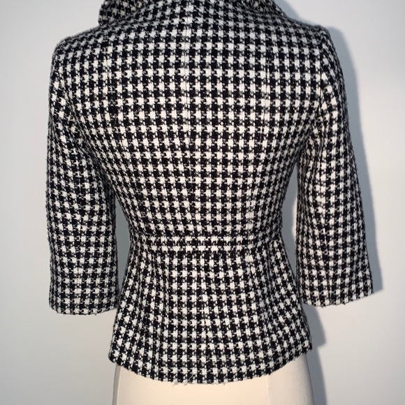 Gorgeous neckline jacket Arden B w/crystals on Belt - Picture 8 of 8